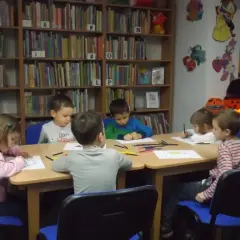 Pan Listopad wiersz – jak zachwycić dzieci jesienną poezją
