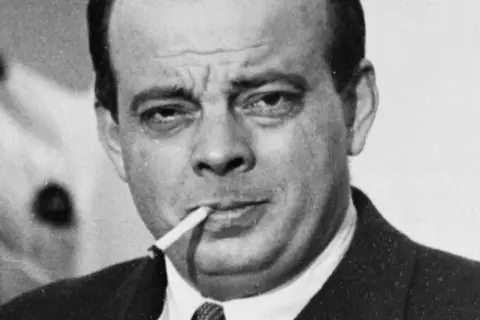 Kto jest autorem książki mały książę? Poznaj Antoine de Saint-Exupéry